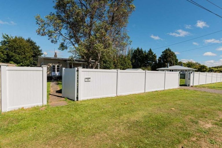 Photo of property in 26 Pitt Street, Raetihi, 4632