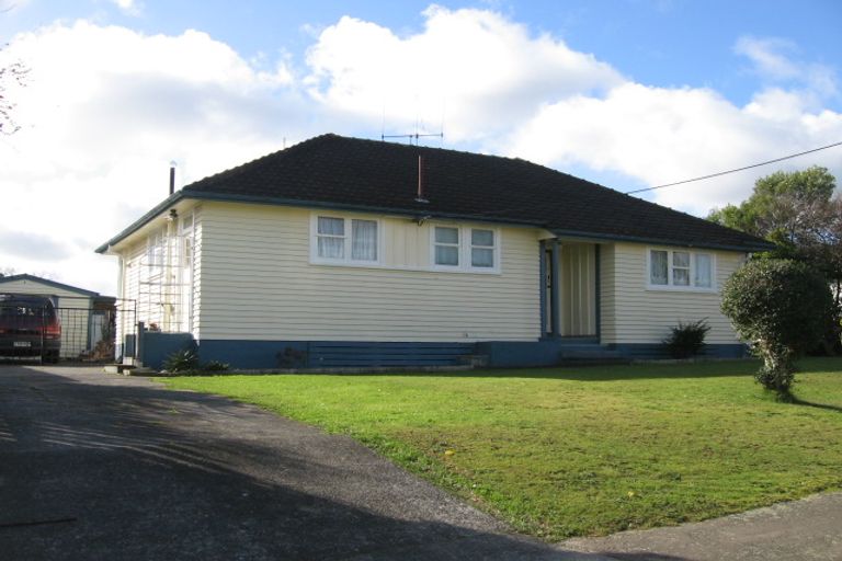 Photo of property in 3 Collins Crescent, Feilding, 4702
