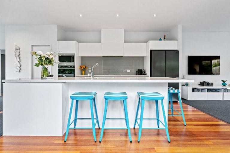 Photo of property in 22 Stace Hopper Drive, One Tree Point, 0118