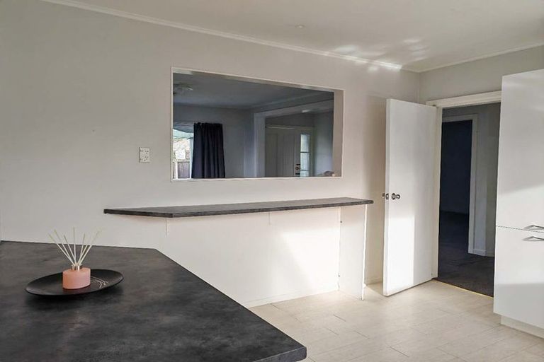 Photo of property in 6 Buchanans Road, Sockburn, Christchurch, 8042