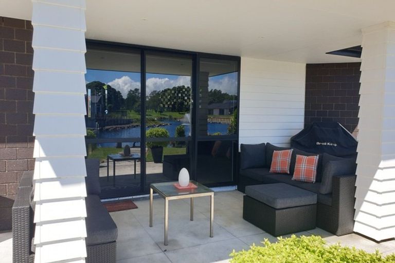 Photo of property in 61 Links Drive, Waiwhakaiho, New Plymouth, 4312
