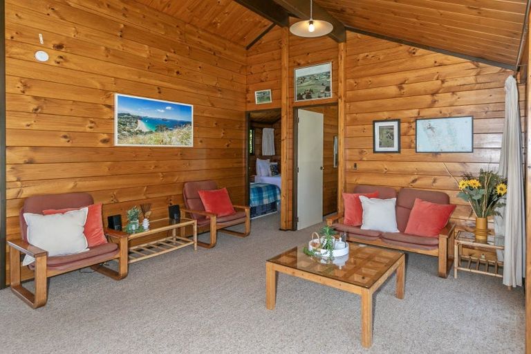 Photo of property in 9 Margot Place, Hahei, Whitianga, 3591