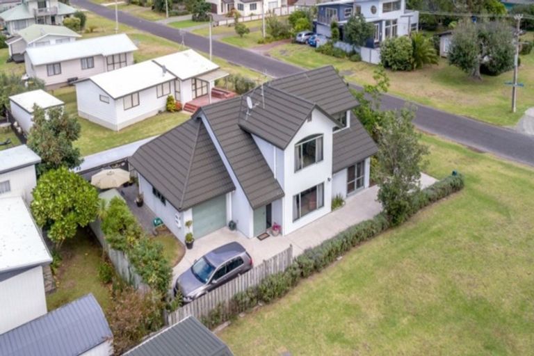 Photo of property in 314a Given Avenue, Whangamata, 3620