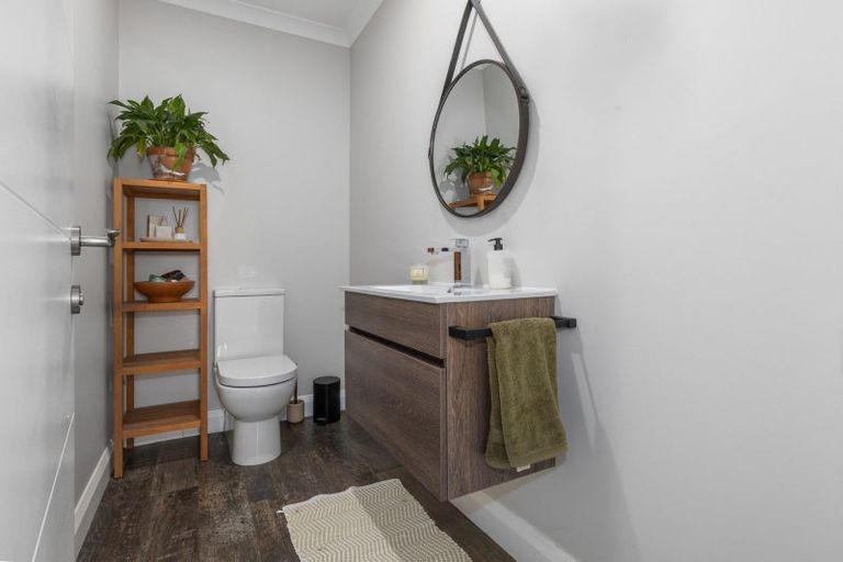 Photo of property in 9 Baxters Rise, Aotea, Porirua, 5024