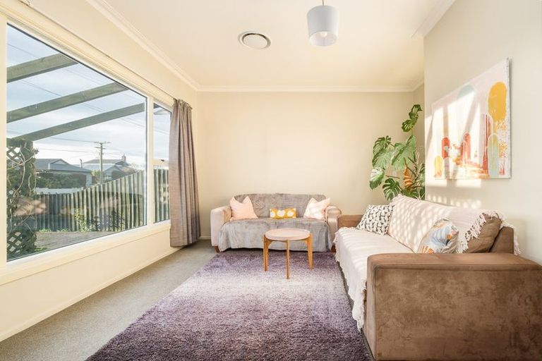 Photo of property in 8 Bletsoe Avenue, Spreydon, Christchurch, 8024