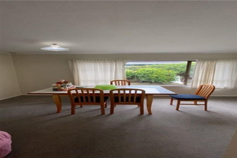 Photo of property in 2/65 Pohutukawa Street, Woburn, Lower Hutt, 5011