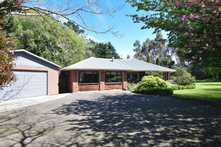 Photo of property in 135 Kent Street, Carterton, 5713