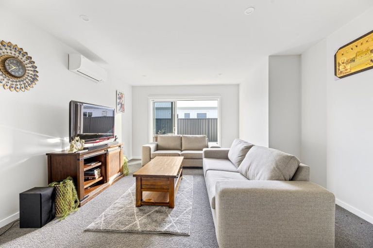 Photo of property in 48 Kenny Road, Te Awa, Napier, 4110