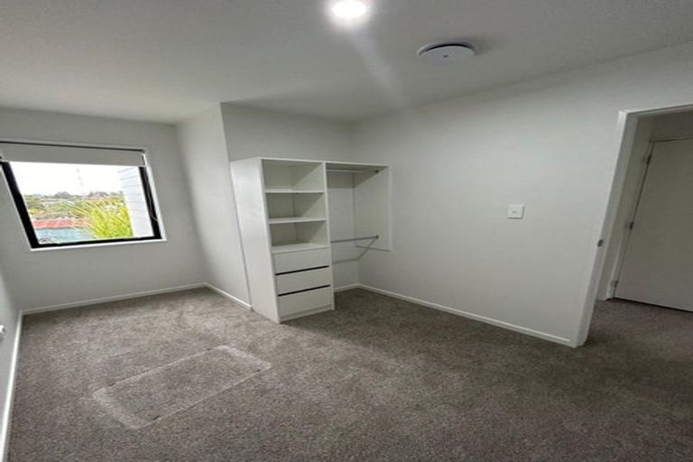 Photo of property in 3/29 Tudor Road, Henderson, Auckland, 0610