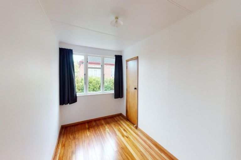 Photo of property in 101 Rangiora Avenue, Roslyn, Palmerston North, 4414