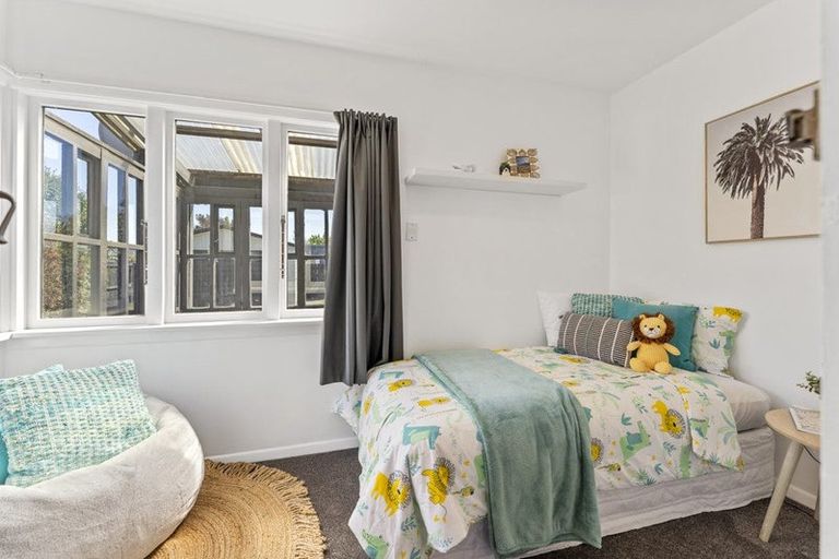 Photo of property in 66 Rookwood Avenue, New Brighton, Christchurch, 8083