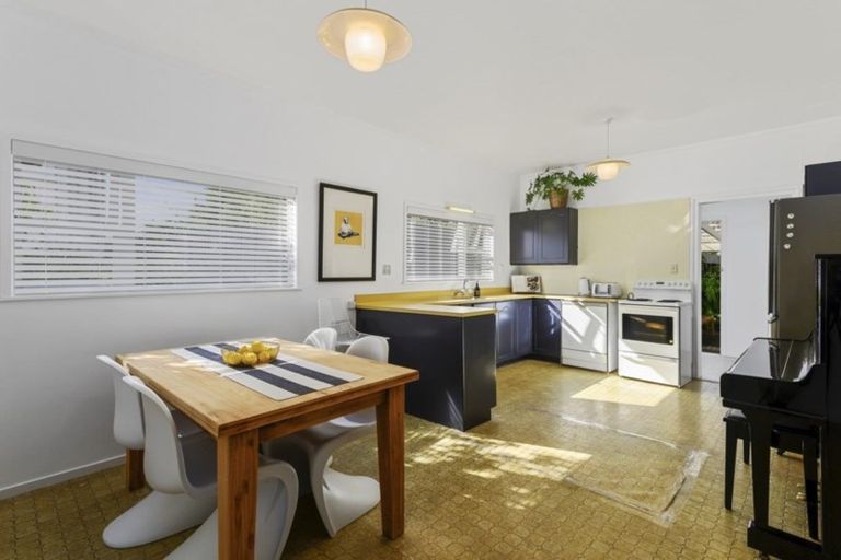Photo of property in 23 Patuone Avenue, Devonport, Auckland, 0624