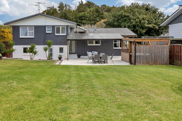 Photo of property in 18 Parkland Crescent, Te Kamo, Whangarei, 0112