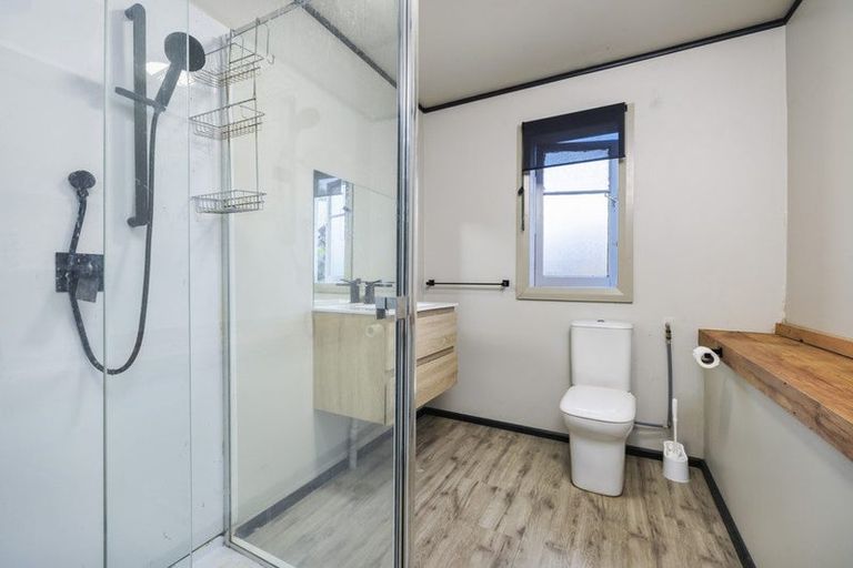 Photo of property in 43 Awatere Street, Clover Park, Auckland, 2023