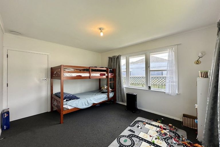 Photo of property in 11 Brees Street, Epuni, Lower Hutt, 5011