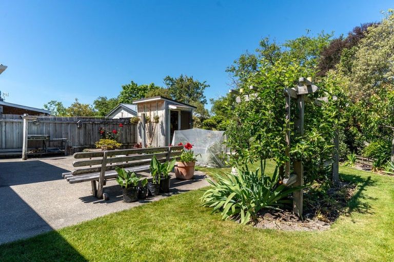 Photo of property in 4 Seddon Street, Carterton, 5713