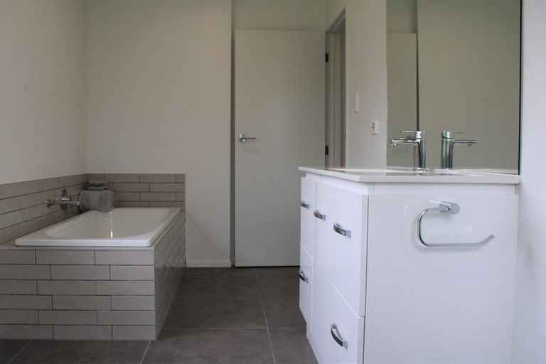 Photo of property in 63 Burwood Road, Matamata, 3400