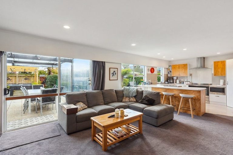 Photo of property in 4 Belvedere Avenue, Waikanae, 5036