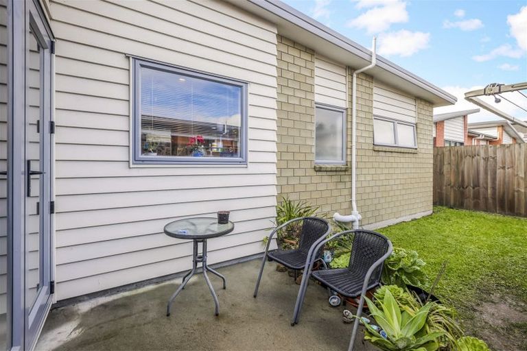 Photo of property in 15 Totara Meadows Court, Wiri, Auckland, 2104