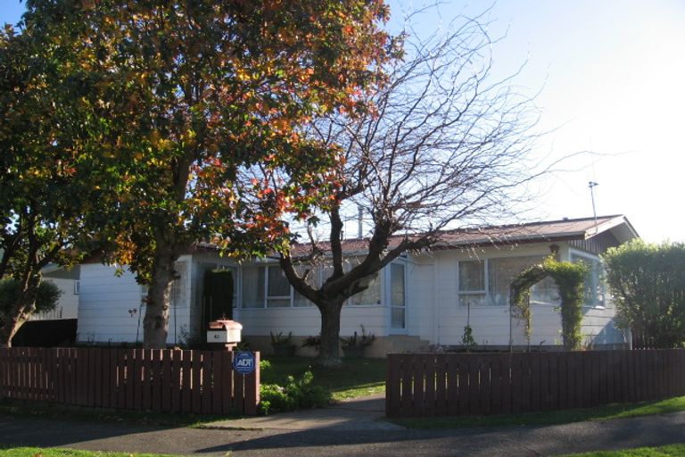 Photo of property in 62 Apollo Parade, Milson, Palmerston North, 4414