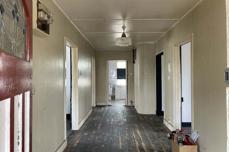 Photo of property in 64 Domett Street, Westport, 7825