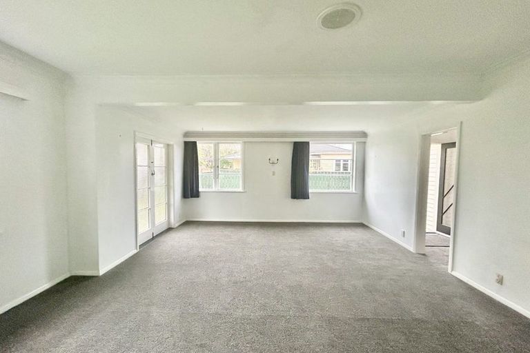 Photo of property in 53 Kings Drive, Levin, 5510