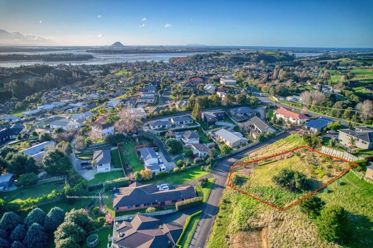 Photo of property in 5 Flight Valley Way, Welcome Bay, Tauranga, 3175