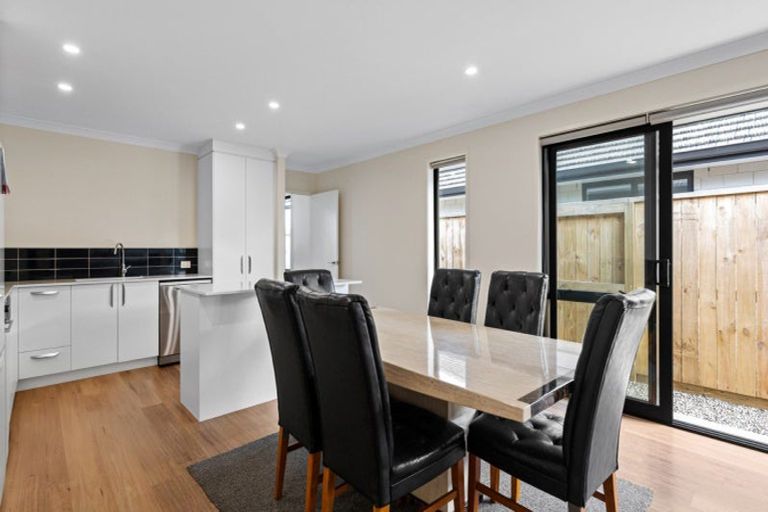 Photo of property in 263 Te Okuroa Drive, Papamoa, 3118