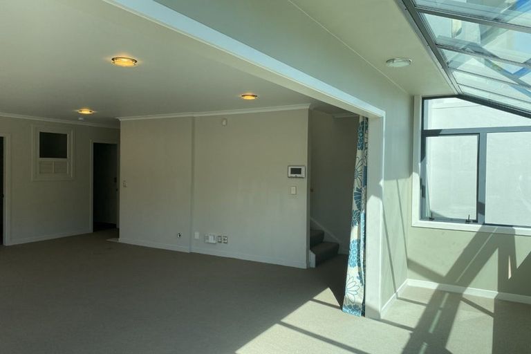 Photo of property in 66 Ohariu Road, Johnsonville, Wellington, 6037