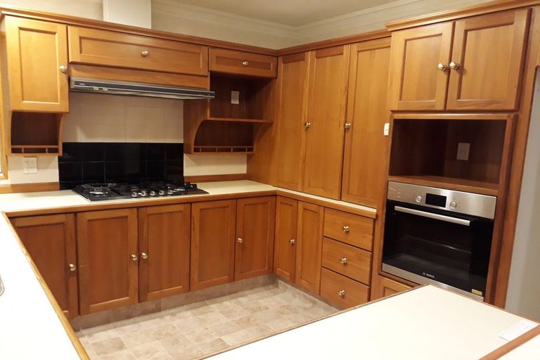 Photo of property in 103 Pahiatua Street, Hokowhitu, Palmerston North, 4410