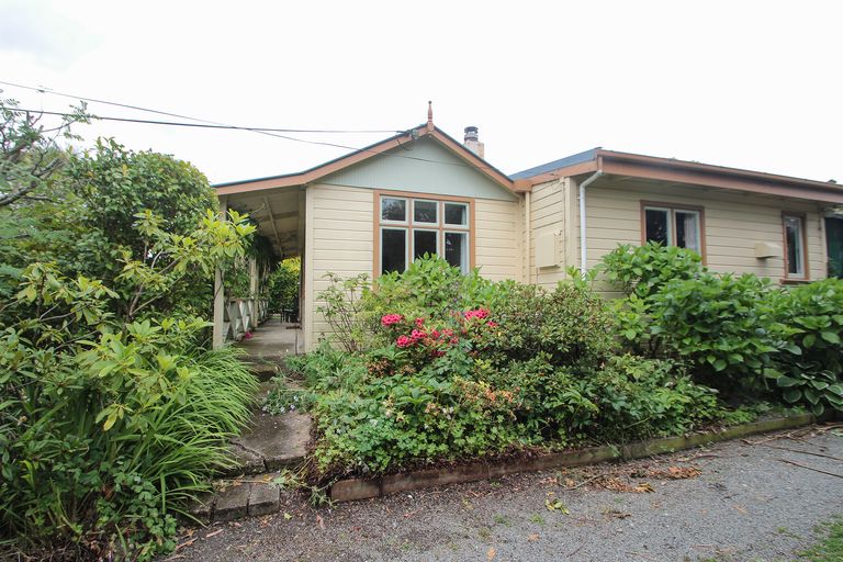 Photo of property in 22 High Street, Kakanui, Oamaru, 9495