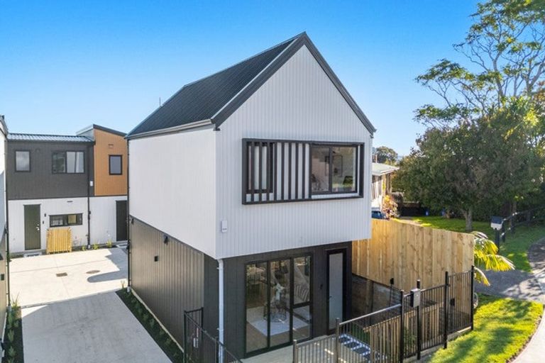 Photo of property in 6a Rosina Place, Pakuranga, Auckland, 2010