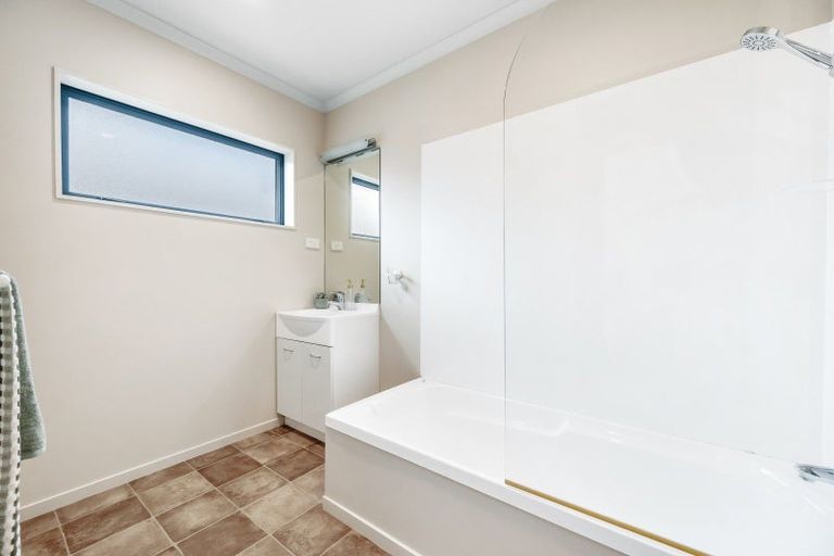 Photo of property in 11 Alluvial Place, Cromwell, 9310