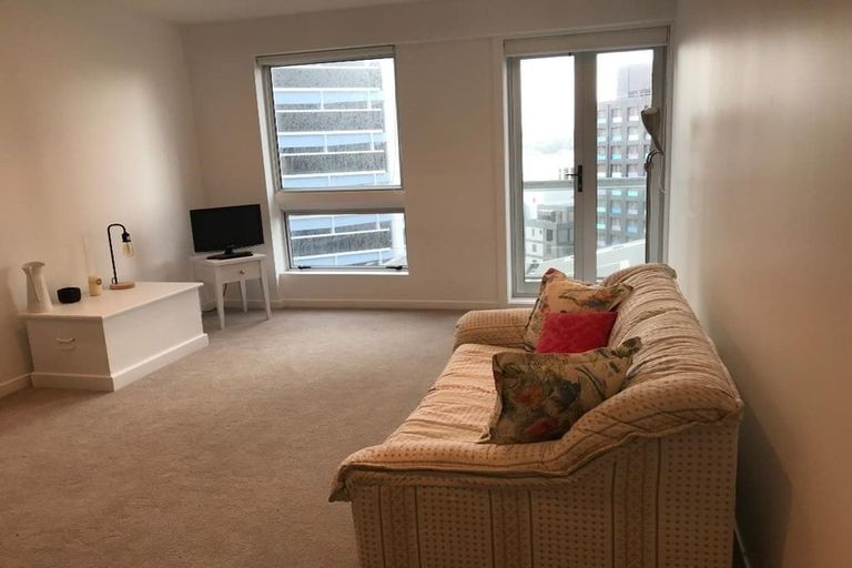 Photo of property in Terrace Heights Apartments, 7c/163 The Terrace, Wellington Central, Wellington, 6011