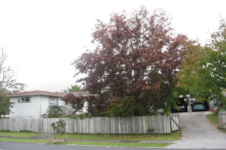 Photo of property in 23 Robert Allan Way, Pakuranga Heights, Auckland, 2010