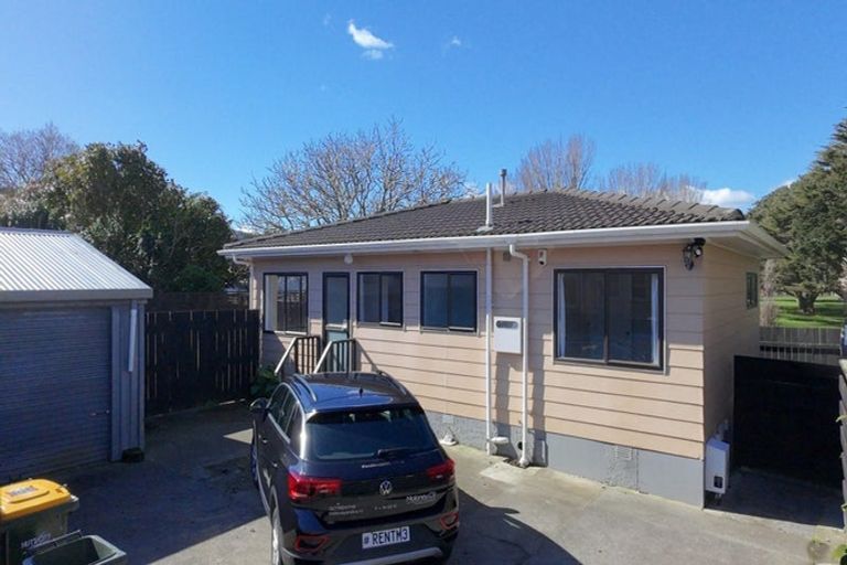 Photo of property in 98a Reynolds Street, Taita, Lower Hutt, 5011