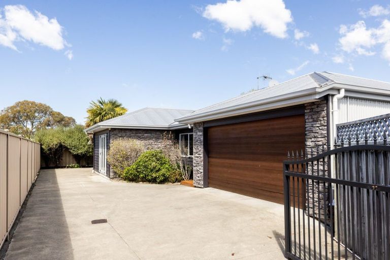 Photo of property in 101a Taradale Road, Onekawa, Napier, 4110