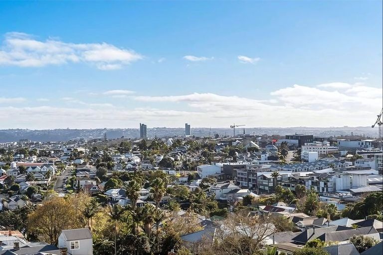 Photo of property in Crest Apartments, 407/199 Great North Road, Grey Lynn, Auckland, 1021