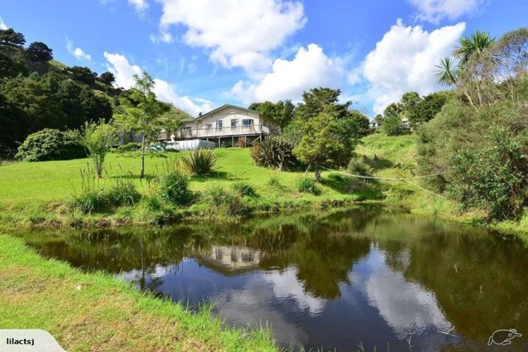 Photo of property in 909 Upper Waiwera Road, Tahekeroa, Silverdale, 0994