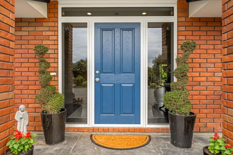 Photo of property in 20 Teviotview Place, Amberley, 7410