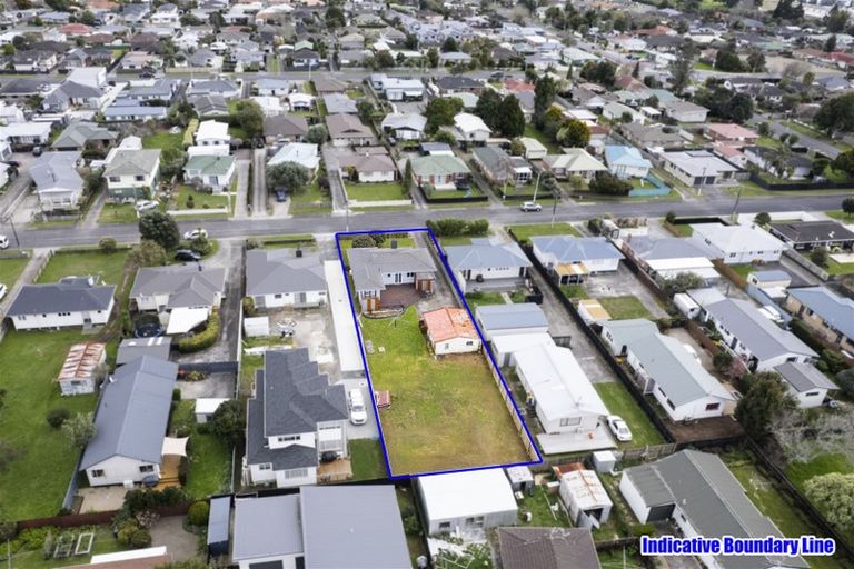 Photo of property in 33 Hill Crescent, Papakura, 2110