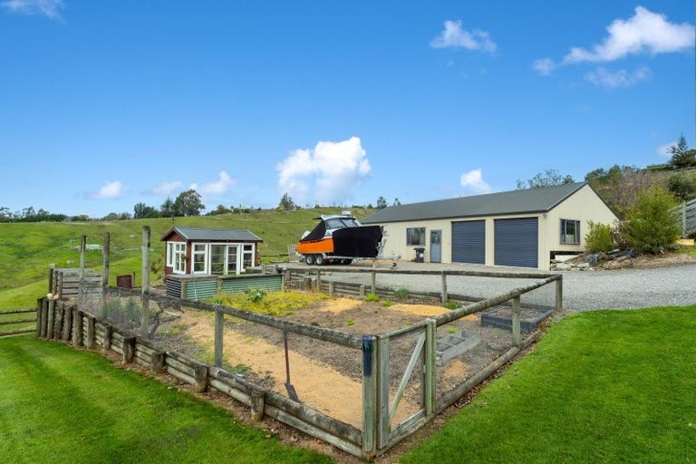 Photo of property in 33 Redwood Park Road, Redwood Valley, Richmond, 7081