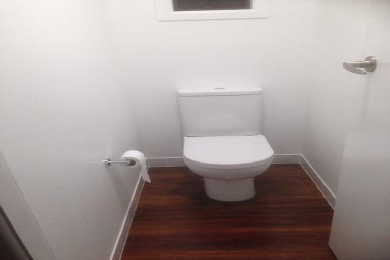 Photo of property in 1/54 Sunrise Avenue, Mairangi Bay, Auckland, 0630