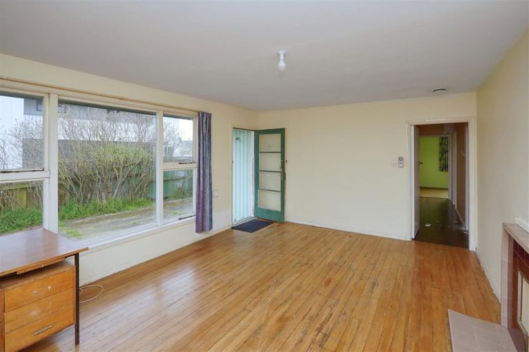 Photo of property in 102 Eureka Street, Aranui, Christchurch, 8061