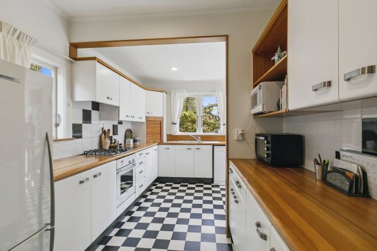 Photo of property in 109 Karori Road, Karori, Wellington, 6012