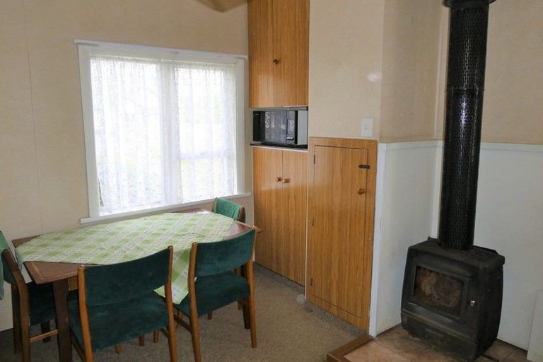 Photo of property in 61 Hall Street, Cobden, Greymouth, 7802