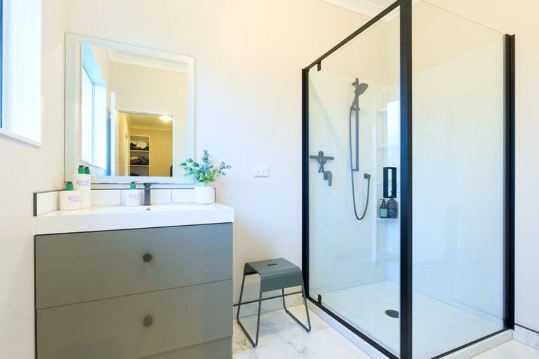 Photo of property in 52 Willow Park Drive, Opaki, Masterton, 5871