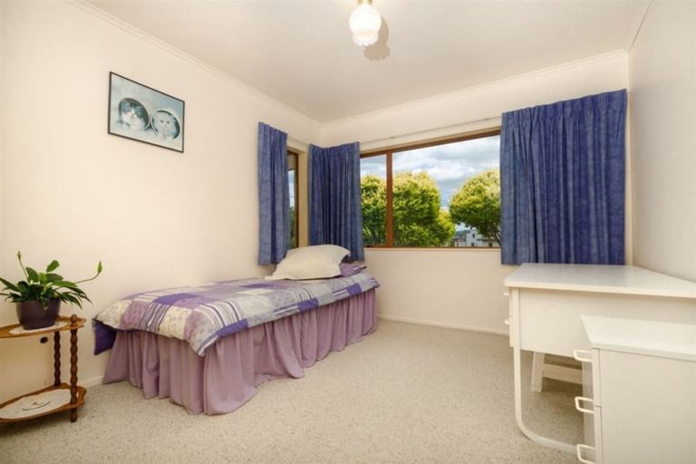 Photo of property in 24 Sunny Crescent, Huapai, Kumeu, 0810