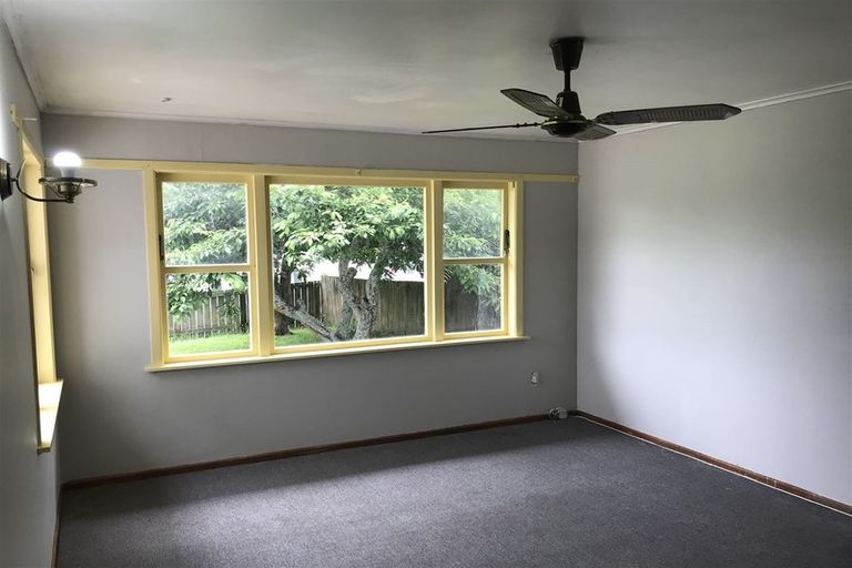 Photo of property in 16 Thompson Terrace, Manurewa, Auckland, 2102