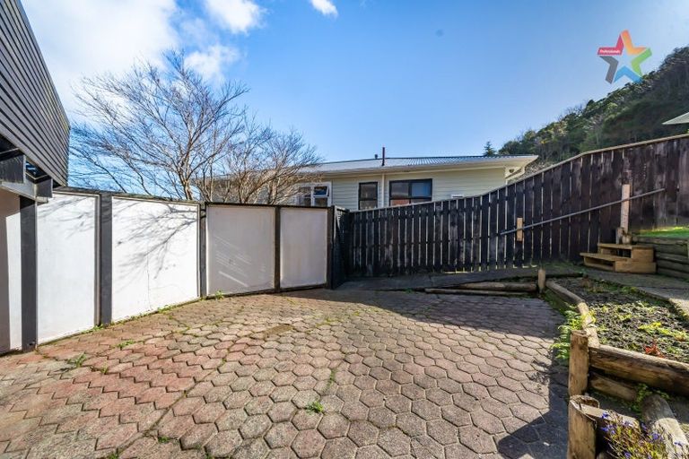 Photo of property in 75 Petrie Street, Wainuiomata, Lower Hutt, 5014